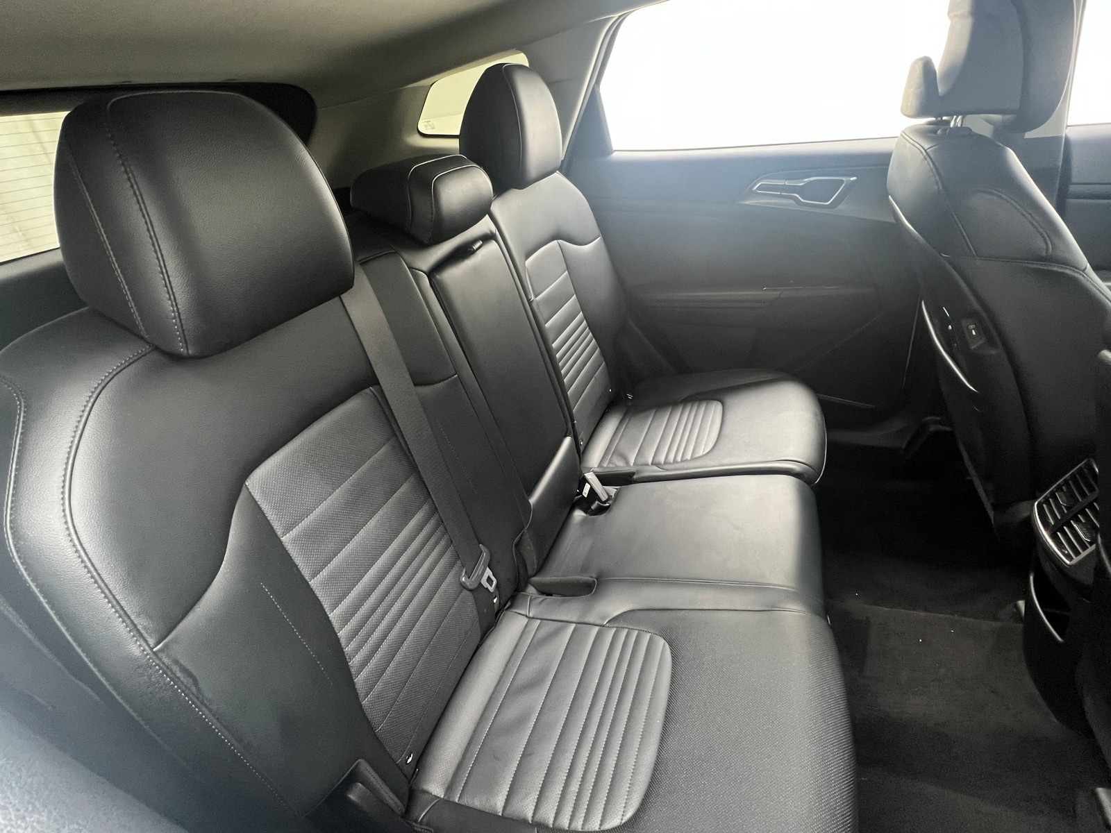 Thumbnail: 2023 Kia Sportage - 5