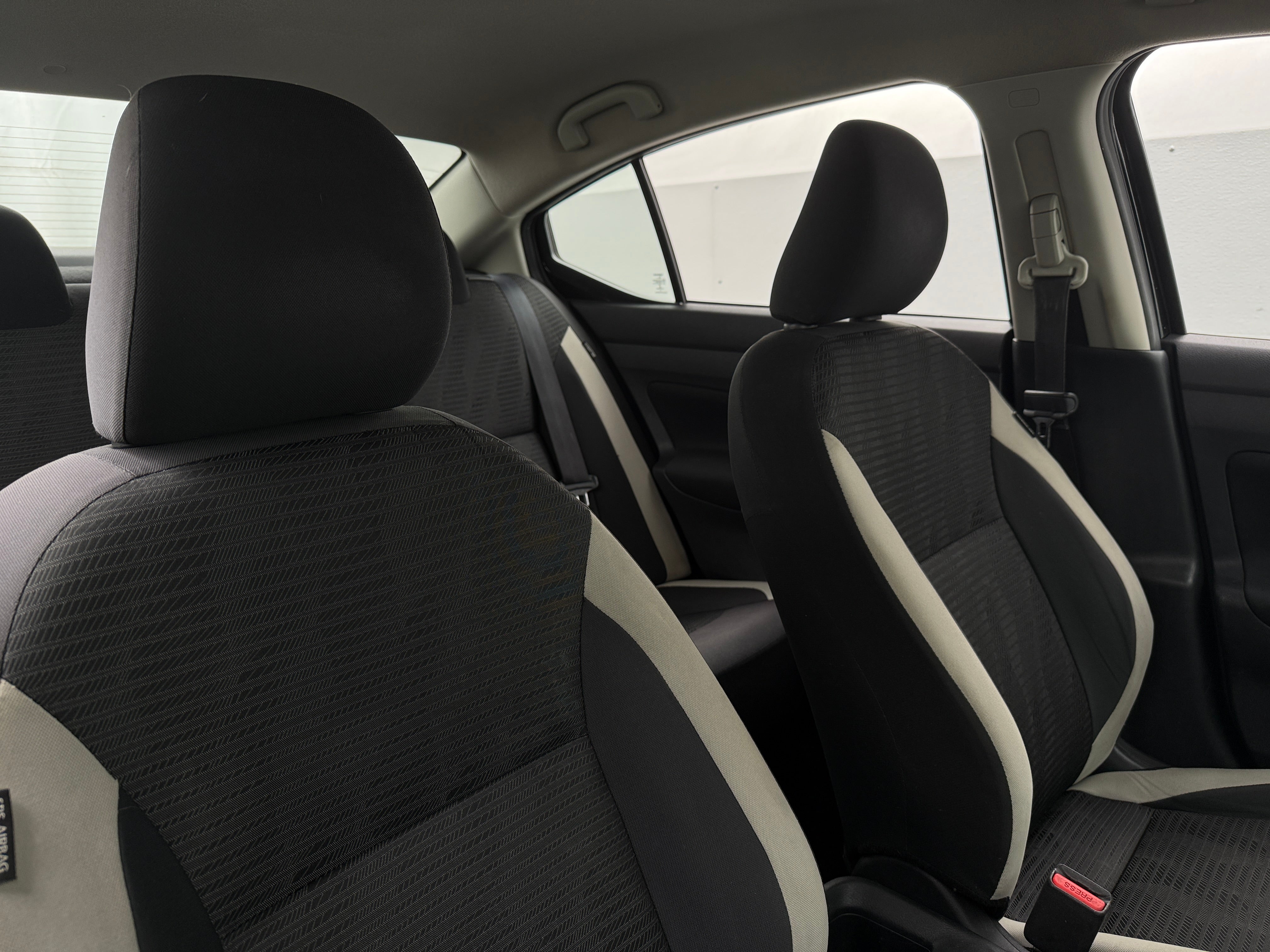 2021 Nissan Versa Sedan