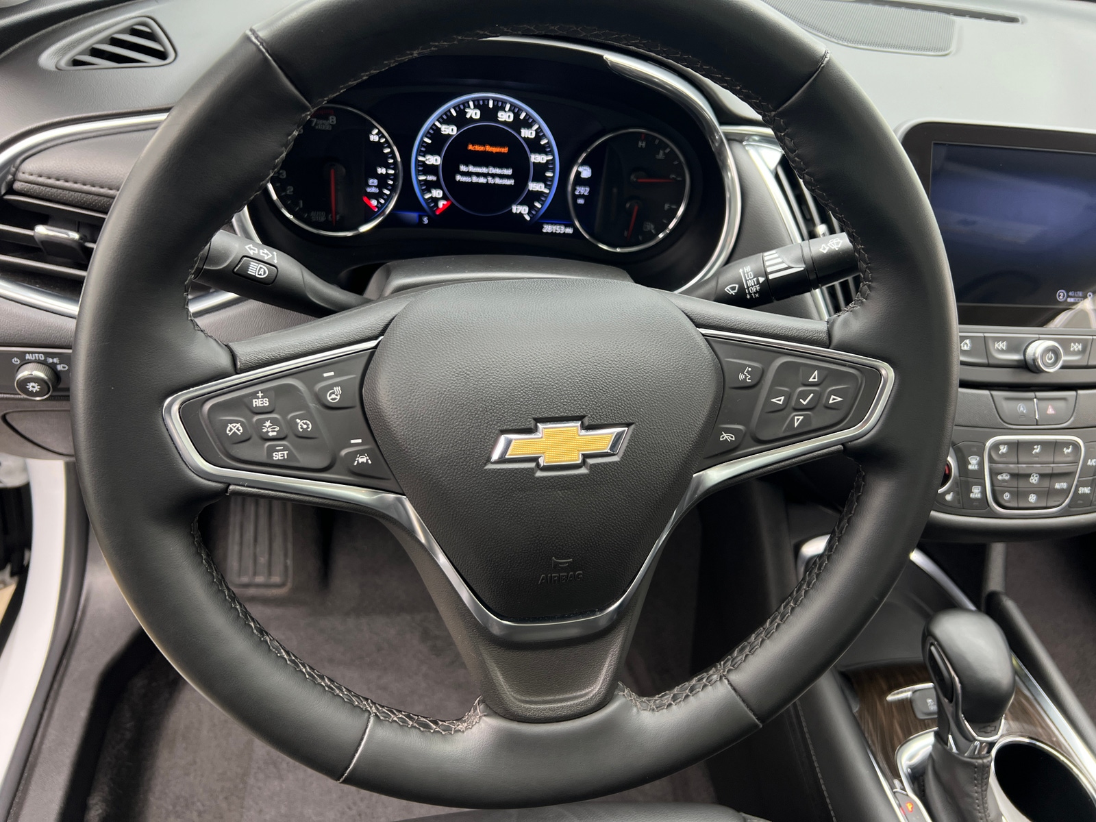 Thumbnail: 2024 Chevrolet Malibu - 4