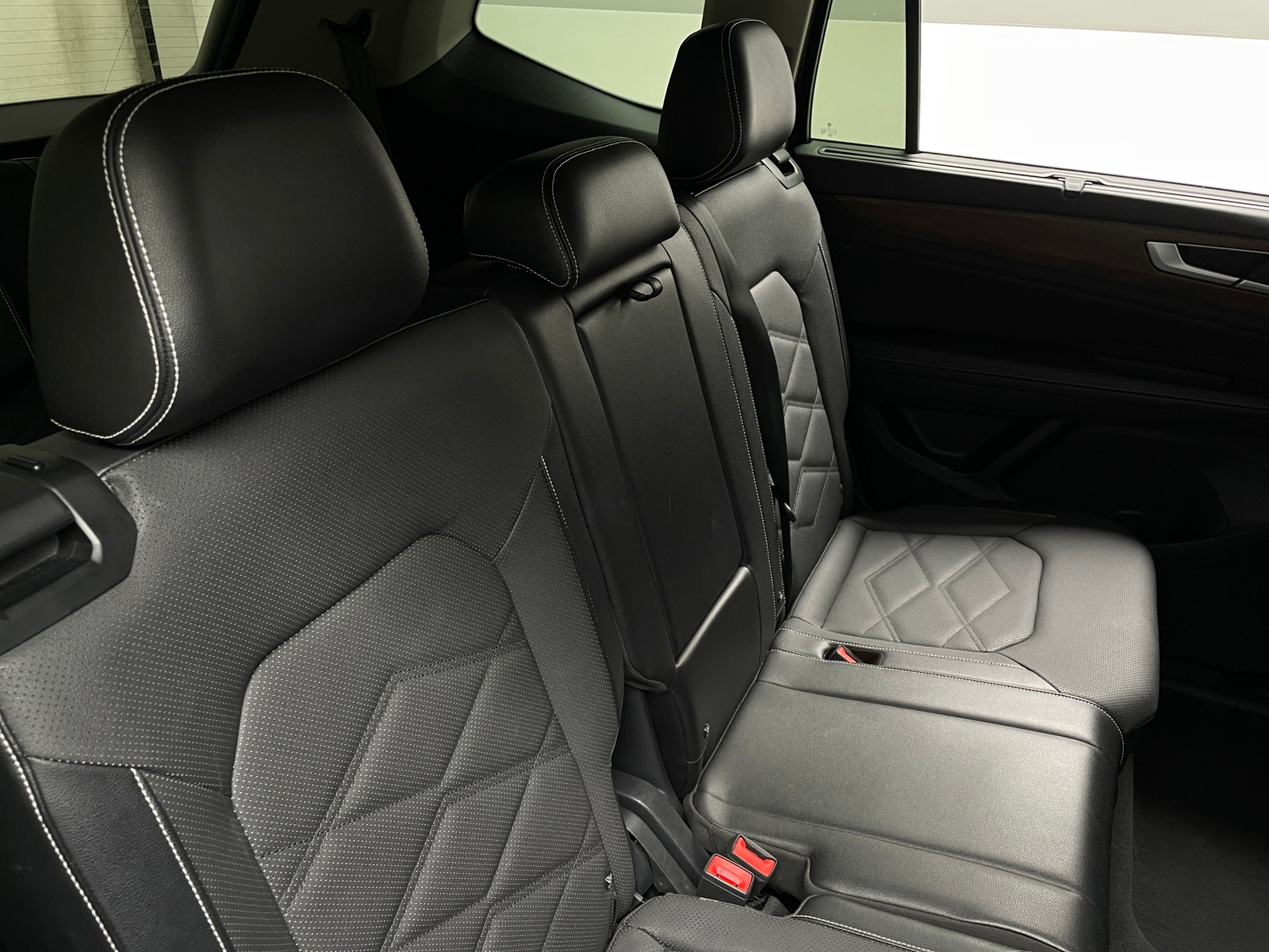 Thumbnail: 2024 Volkswagen Atlas - 5