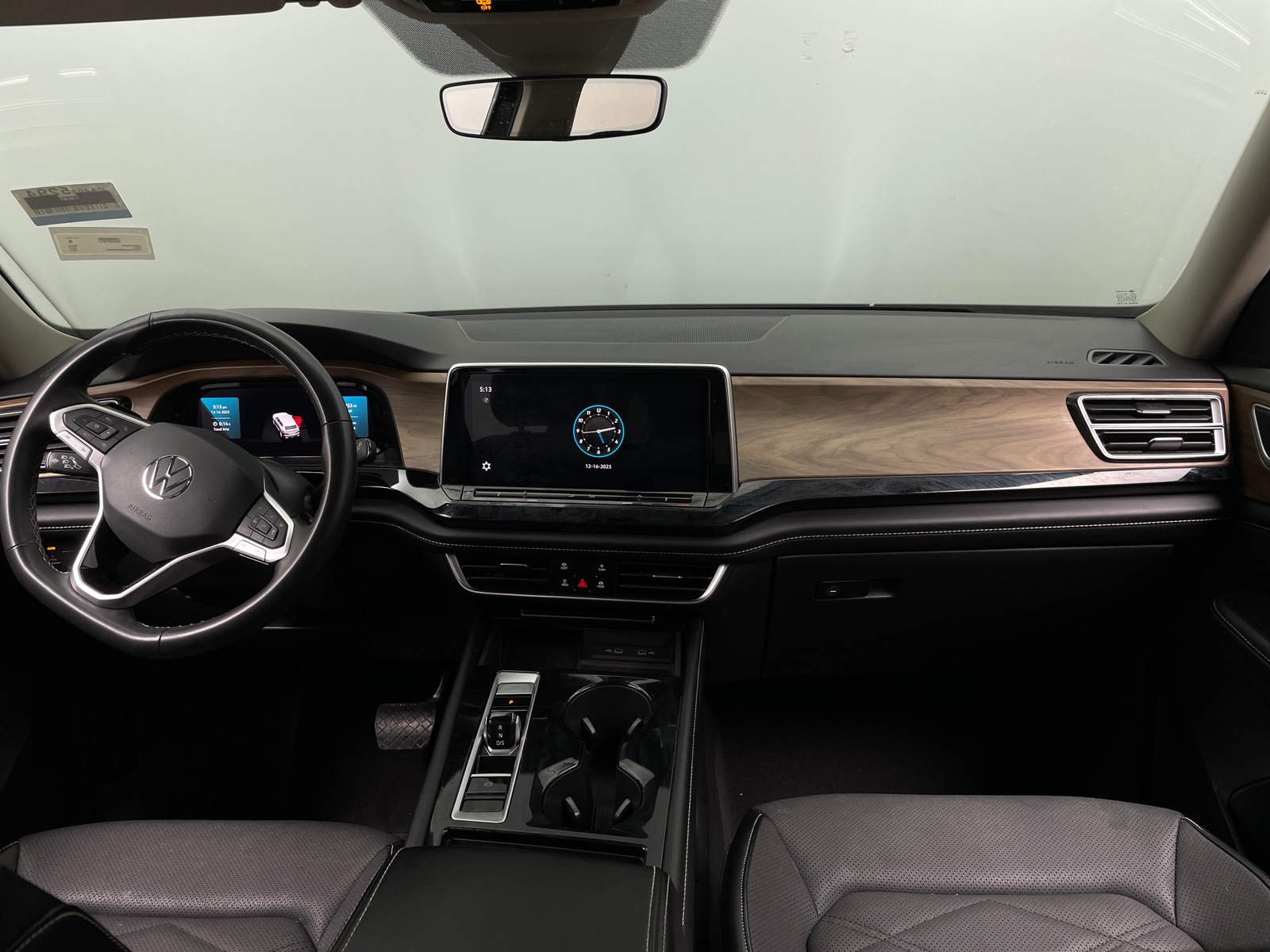 Thumbnail: 2024 Volkswagen Atlas - 2