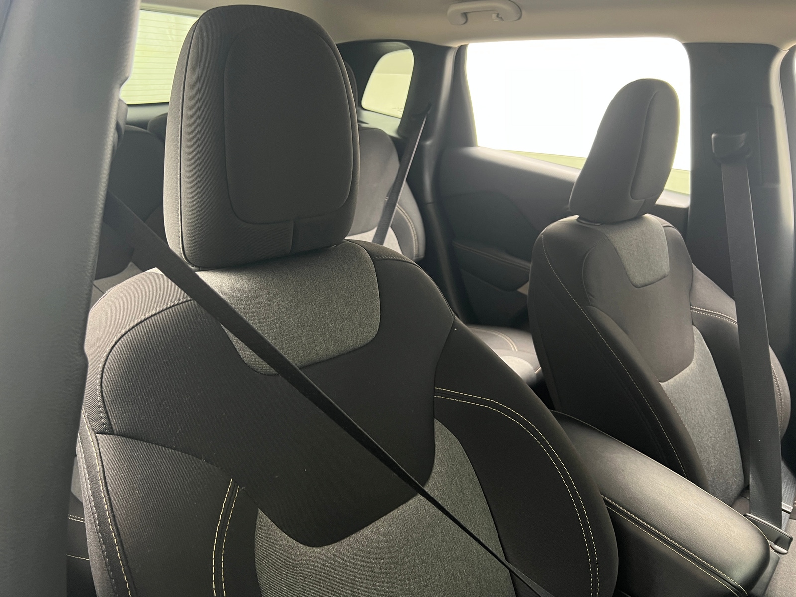 Thumbnail: 2017 Jeep Cherokee - 2