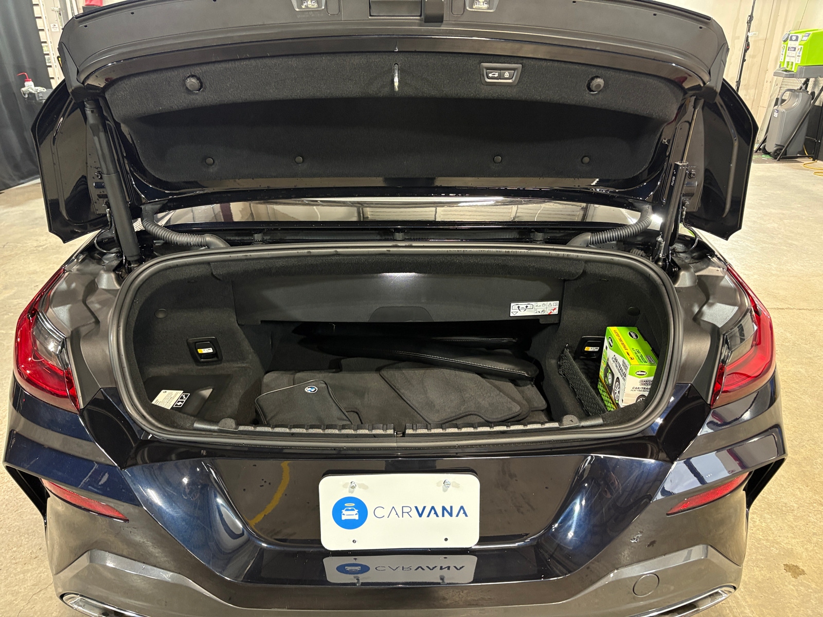 Thumbnail: 2019 BMW 8 Series - 6