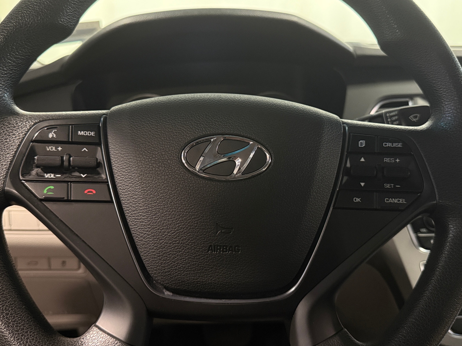 Thumbnail: 2016 Hyundai Sonata - 5