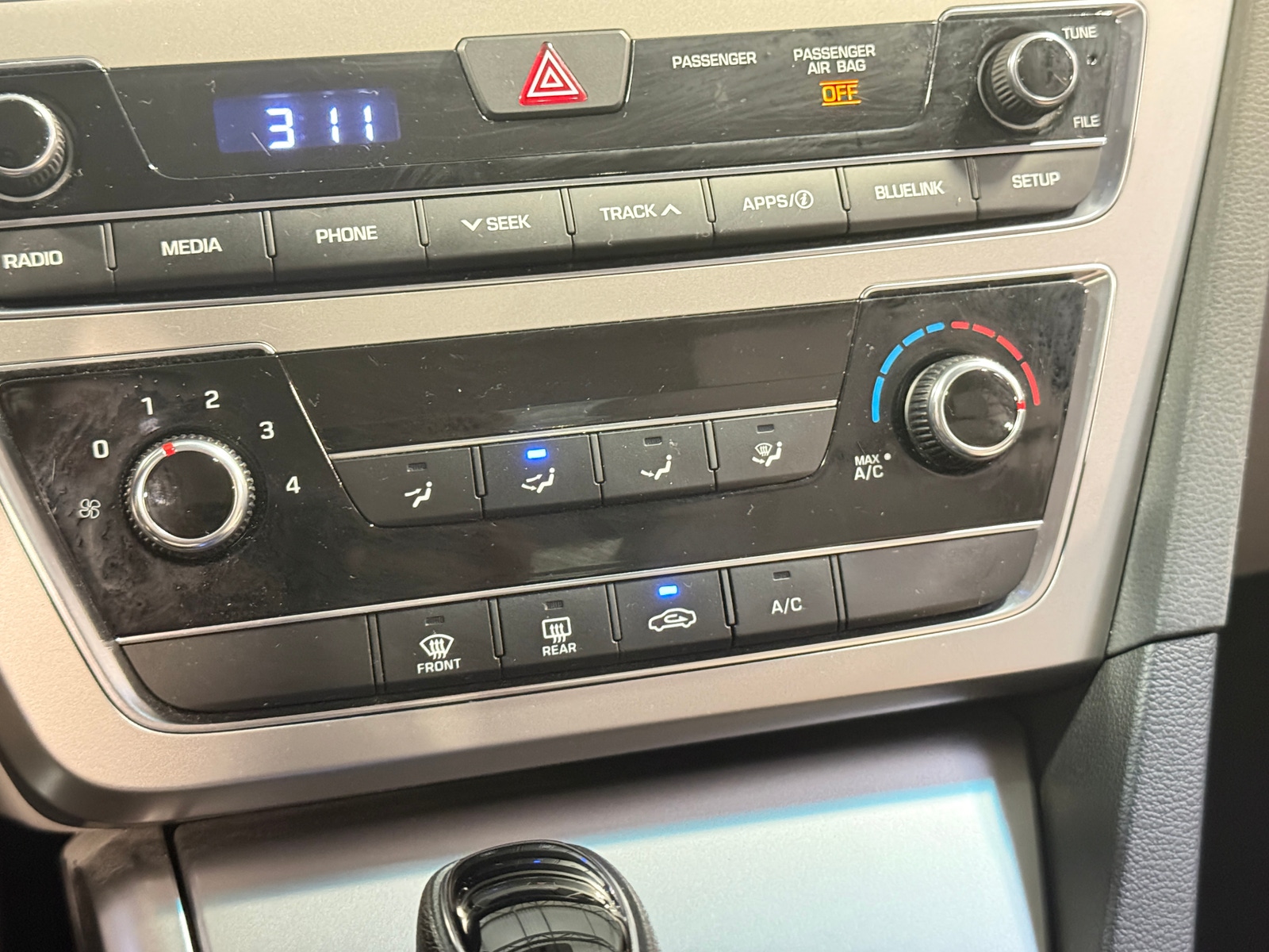 Thumbnail: 2016 Hyundai Sonata - 4