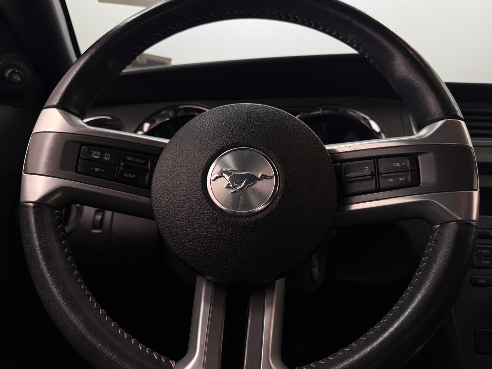 Thumbnail: 2013 Ford Mustang - 4