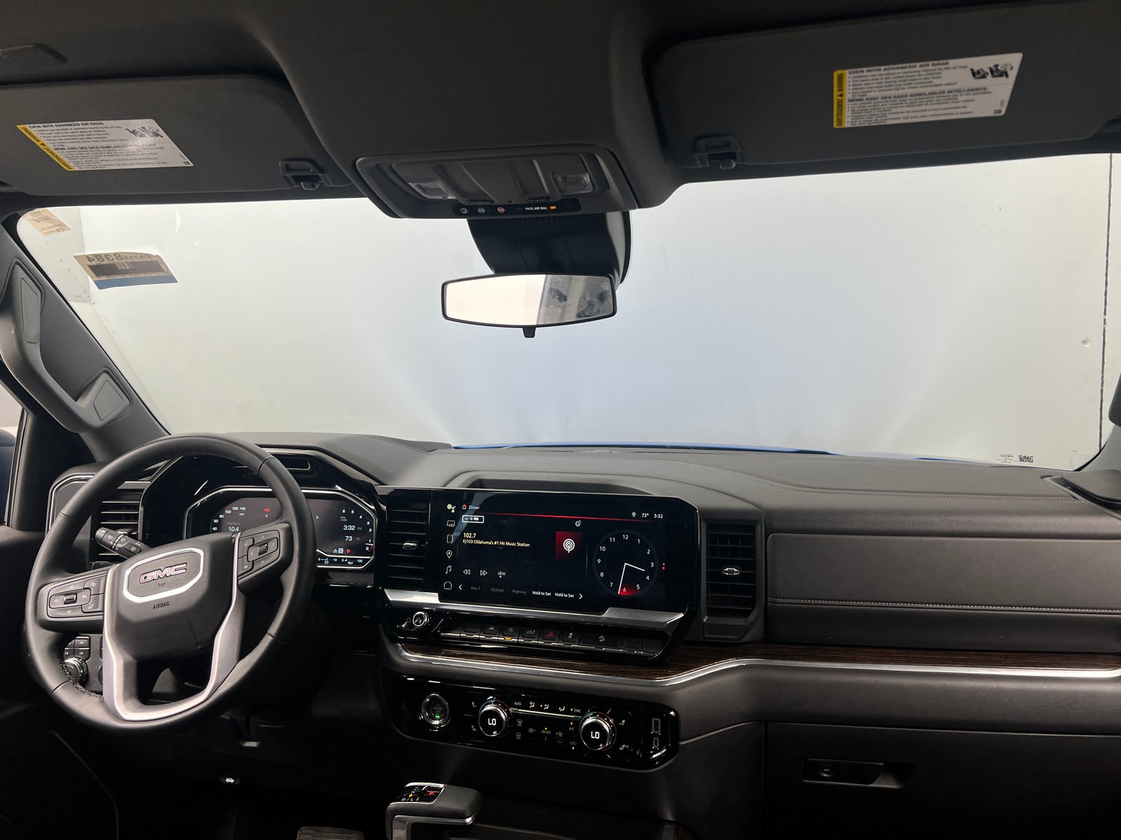 Thumbnail: 2023 GMC Sierra 1500 - 3