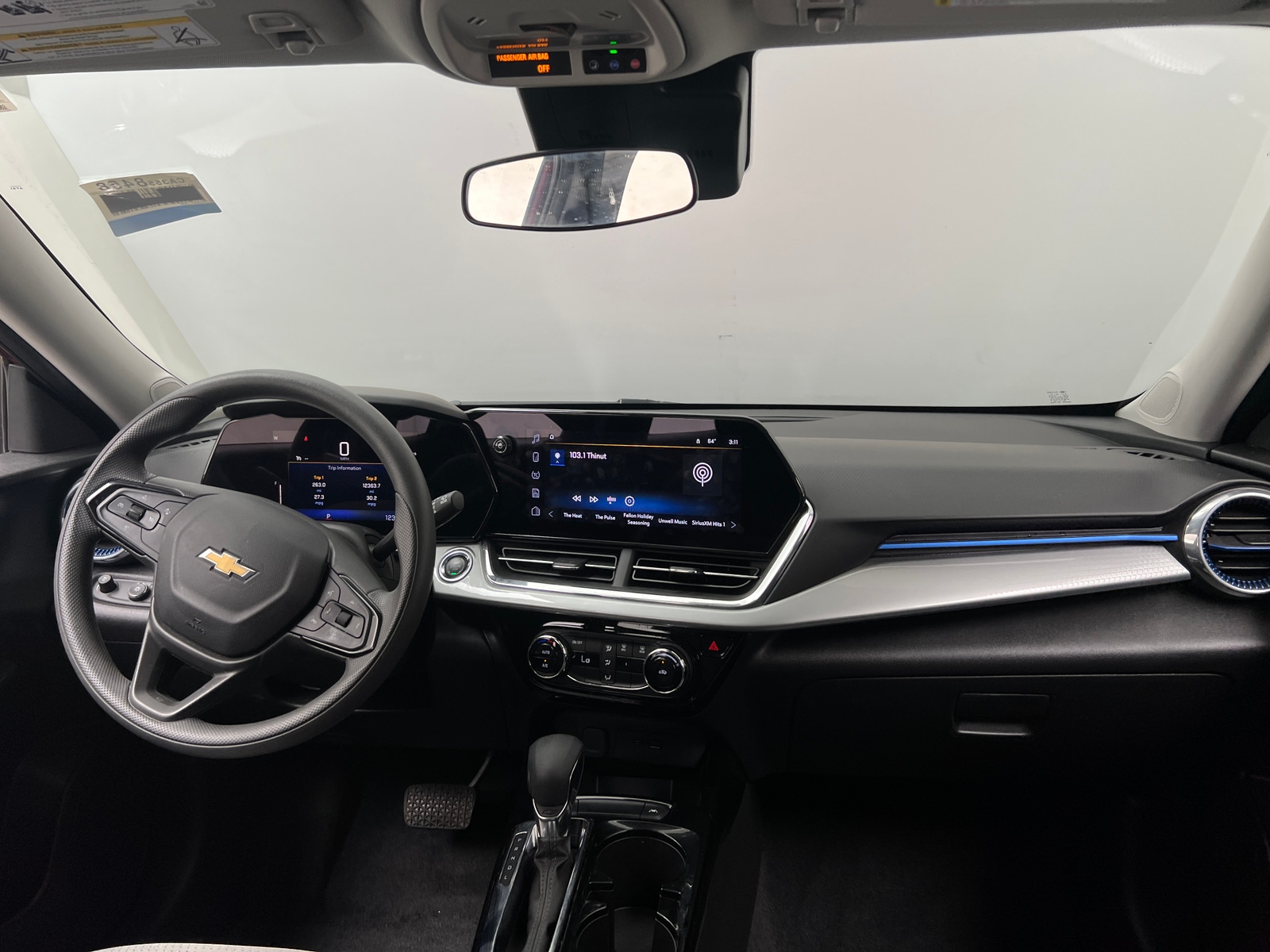 Thumbnail: 2025 Chevrolet Trax - 3