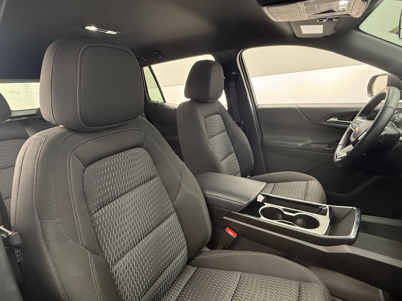 Thumbnail: 2025 Chevrolet Equinox - 2