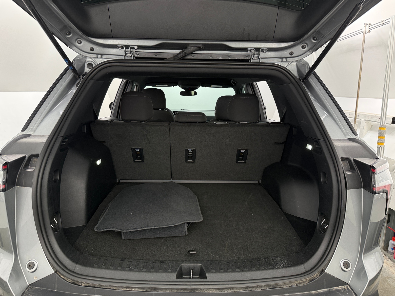 Thumbnail: 2025 Chevrolet Equinox - 7