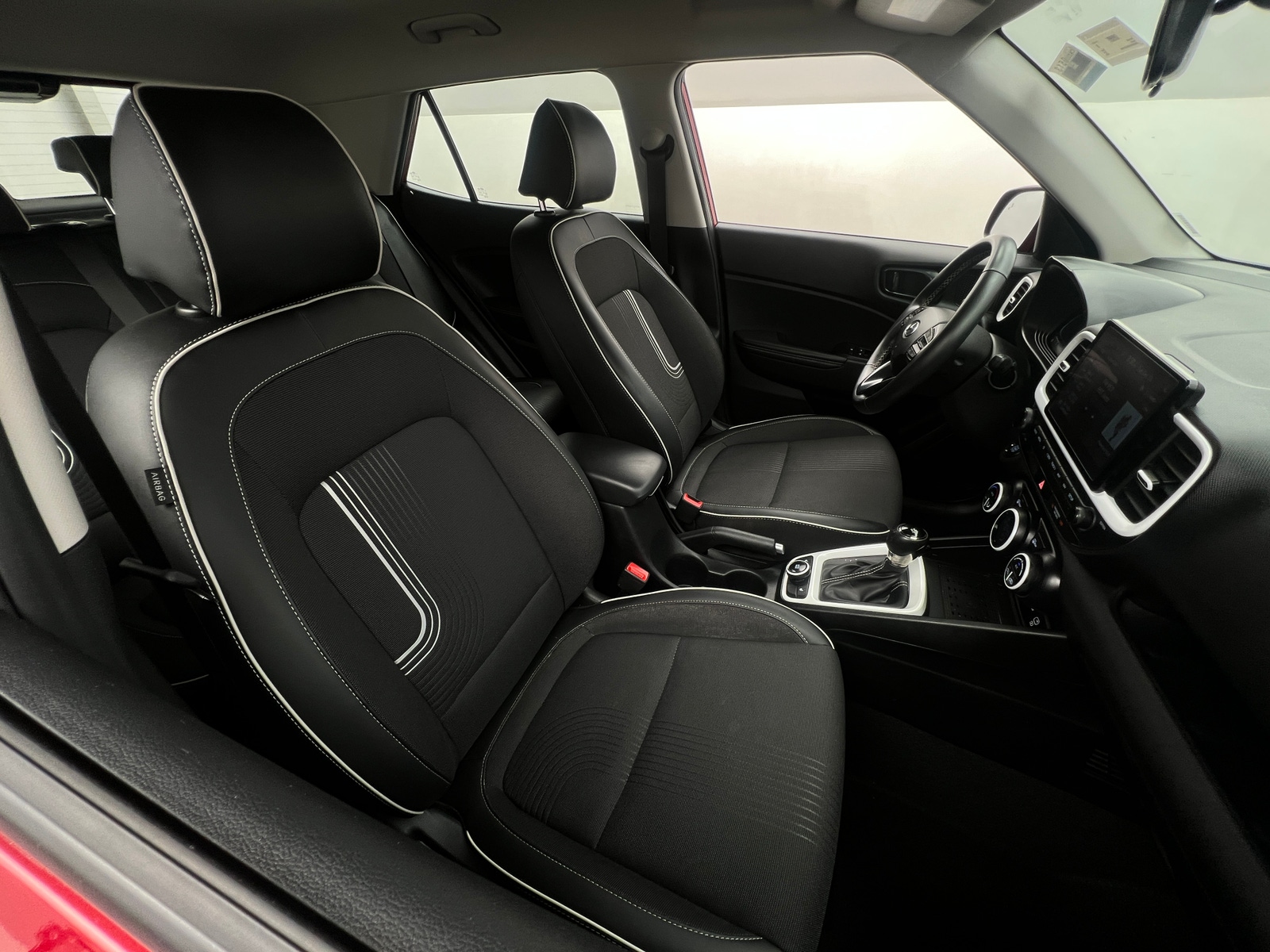 Thumbnail: 2024 Hyundai Venue - 2