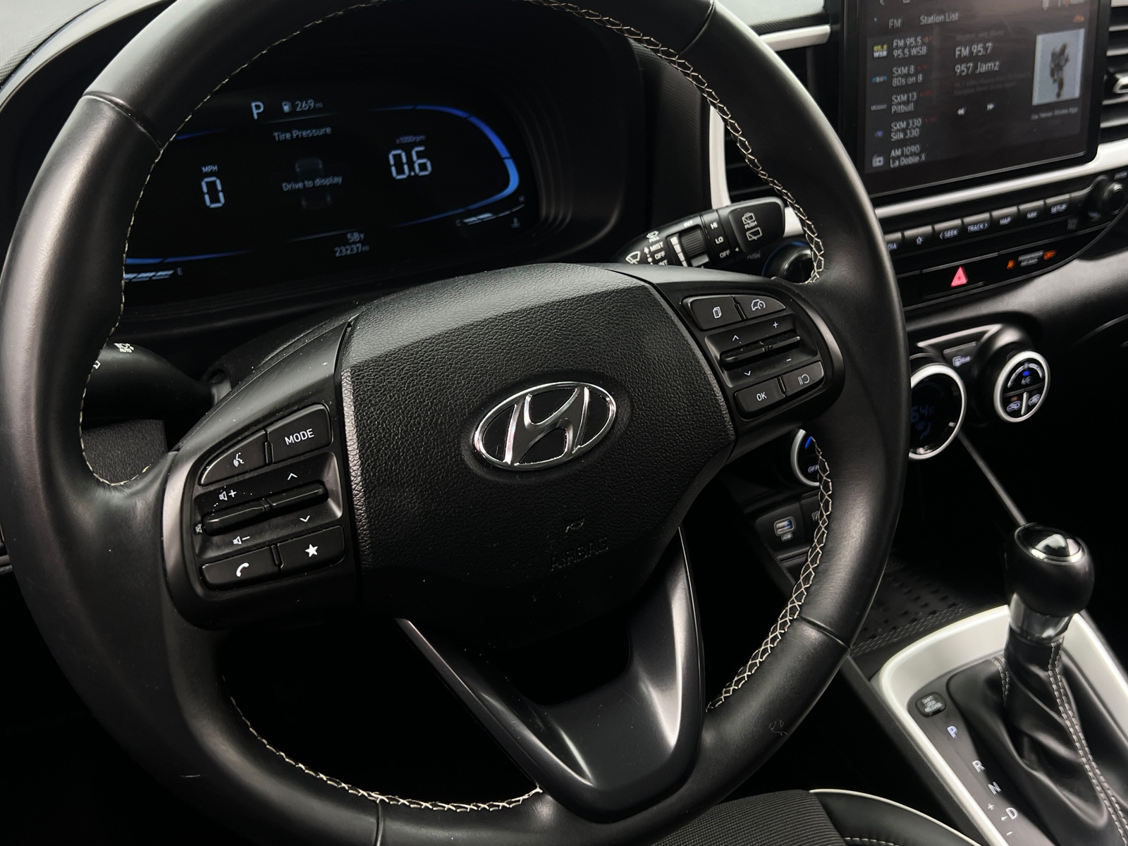 Thumbnail: 2024 Hyundai Venue - 5