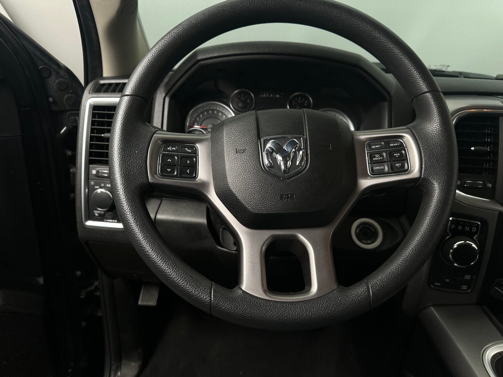 Thumbnail: 2023 RAM 1500 Classic - 5