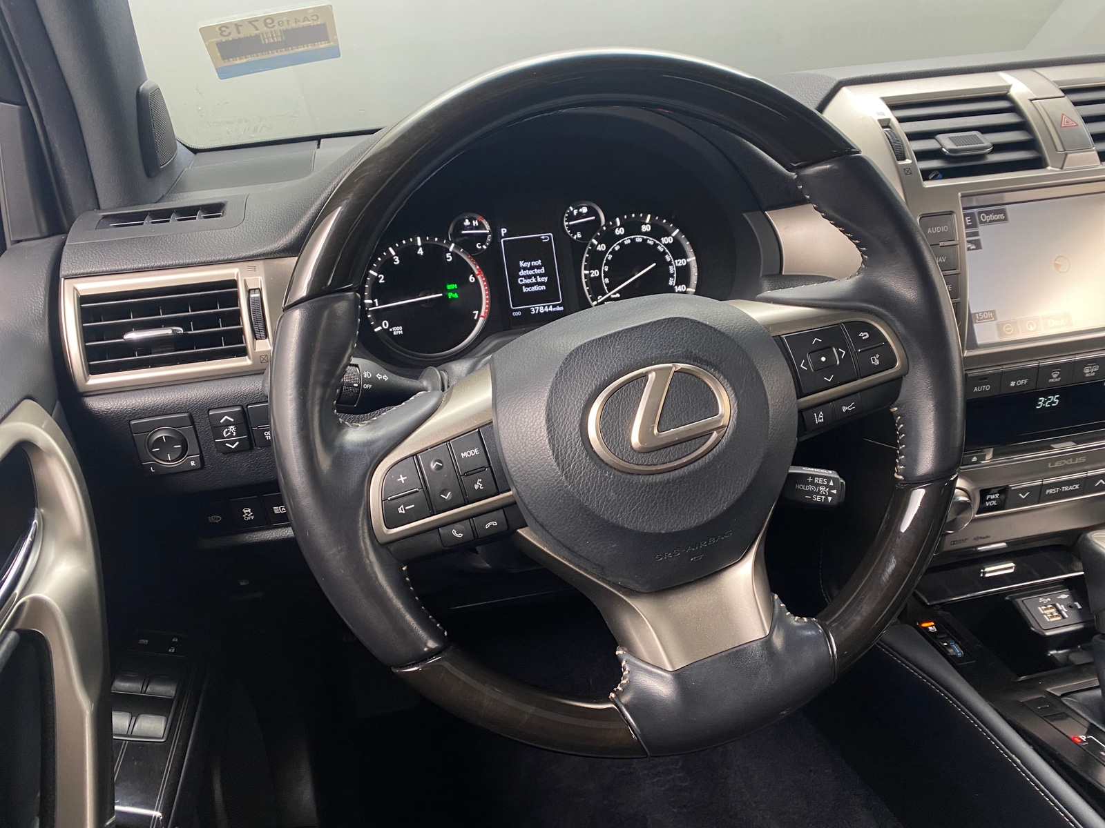 Thumbnail: 2021 Lexus GX - 4