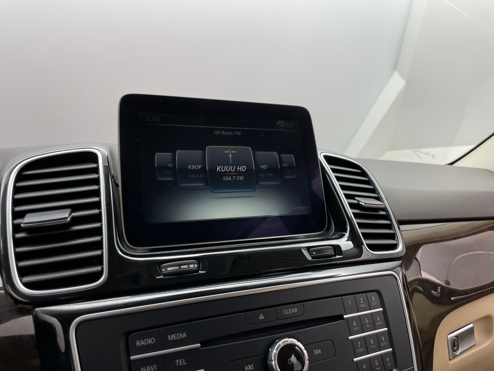 Thumbnail: 2017 Mercedes-Benz GLE - 3