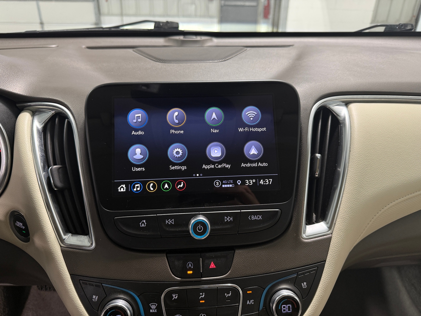 Thumbnail: 2024 Chevrolet Malibu - 3