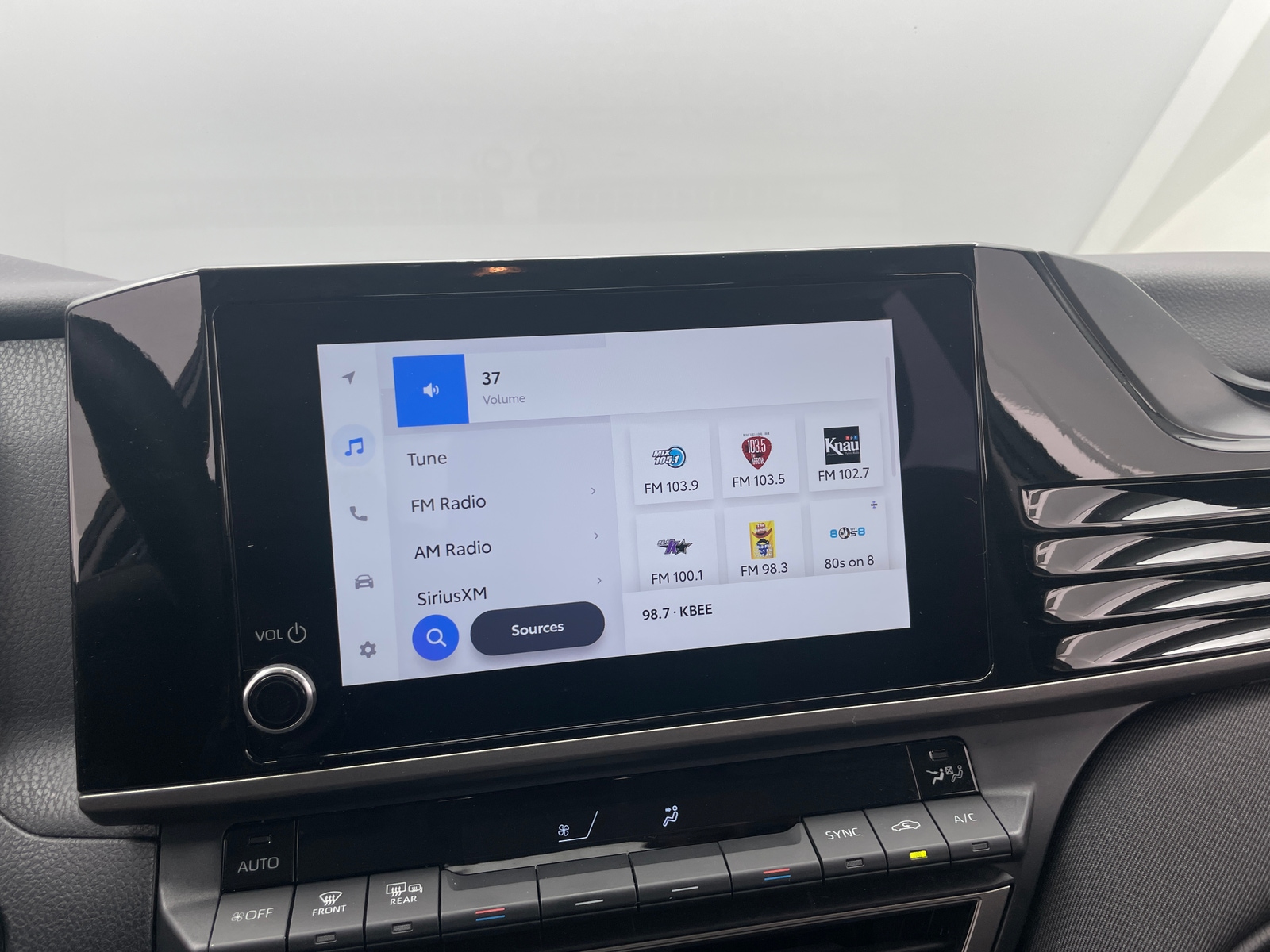 Thumbnail: 2025 Toyota Camry - 4