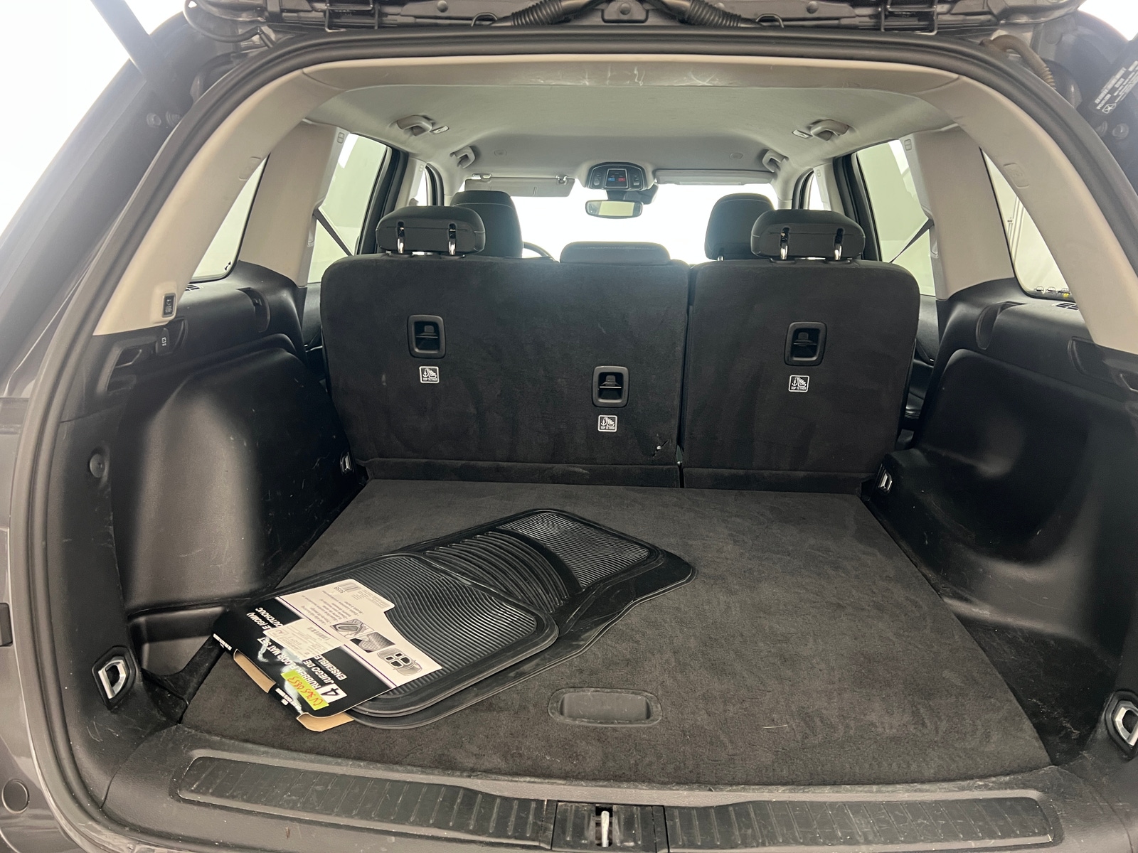 Thumbnail: 2022 Jeep Grand Cherokee - 6