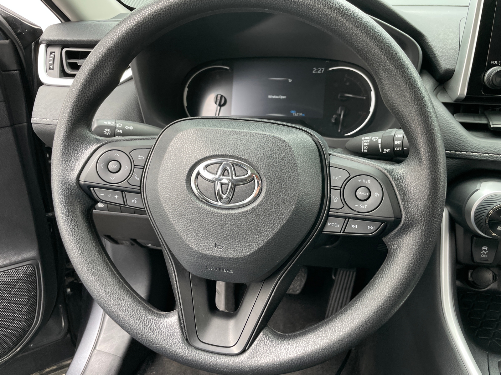 Thumbnail: 2025 Toyota RAV4 - 5