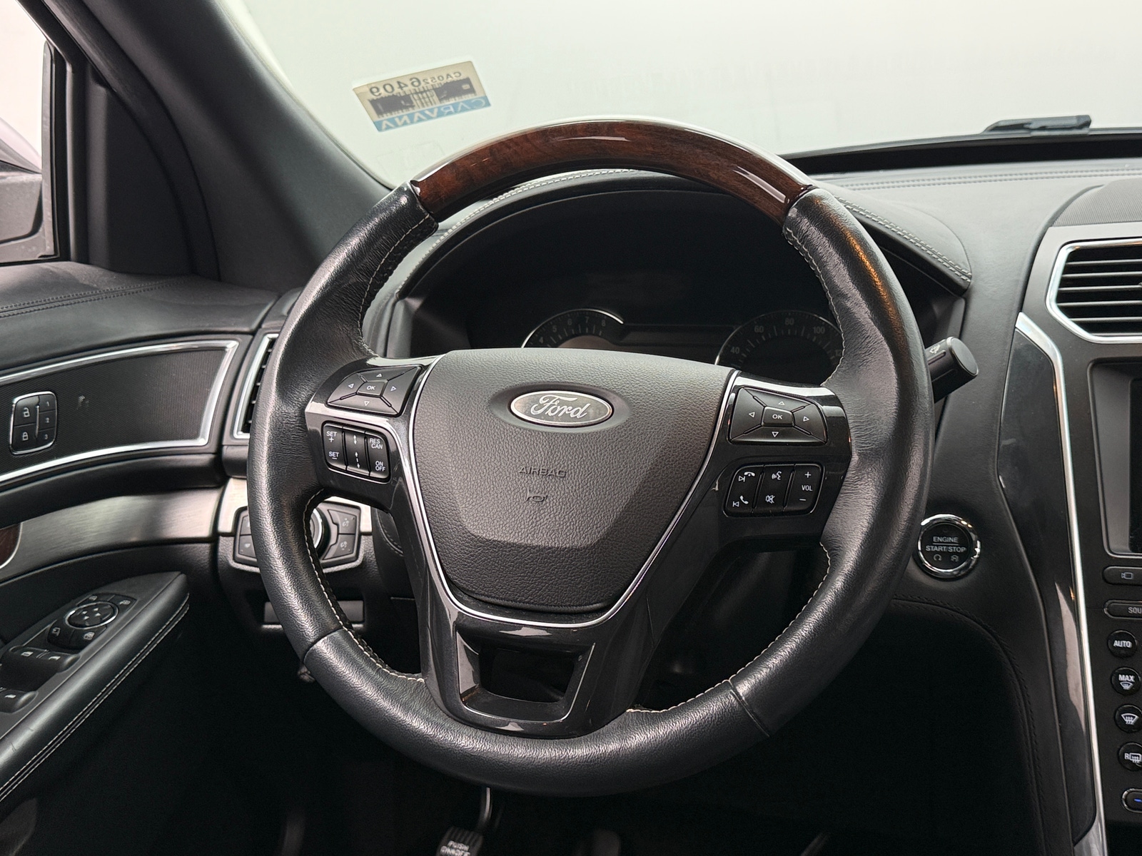 Thumbnail: 2017 Ford Explorer - 4