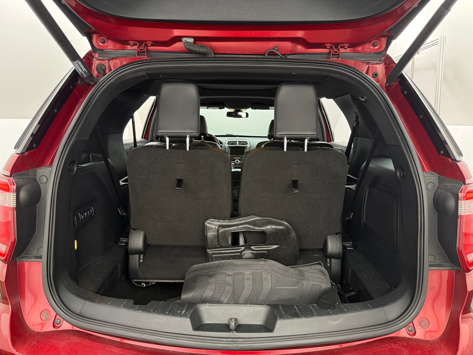 Thumbnail: 2017 Ford Explorer - 6