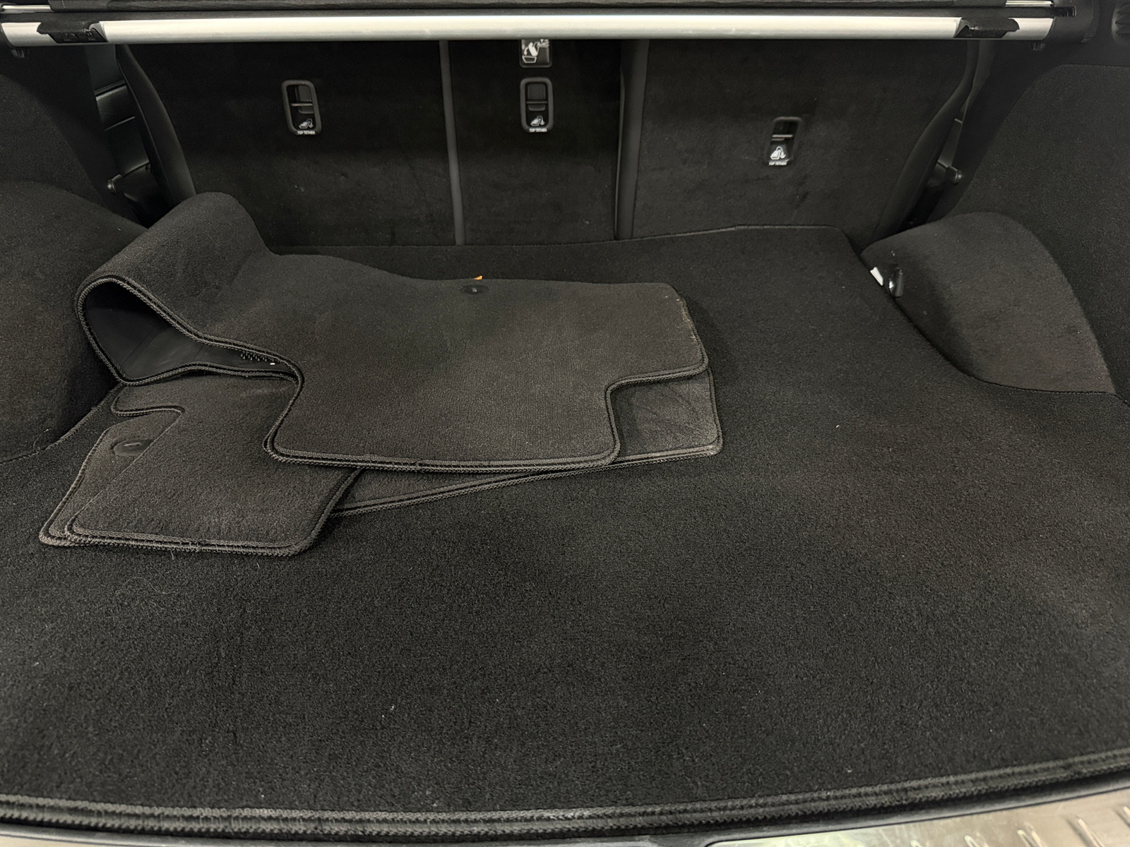 Thumbnail: 2024 Genesis GV80 - 6