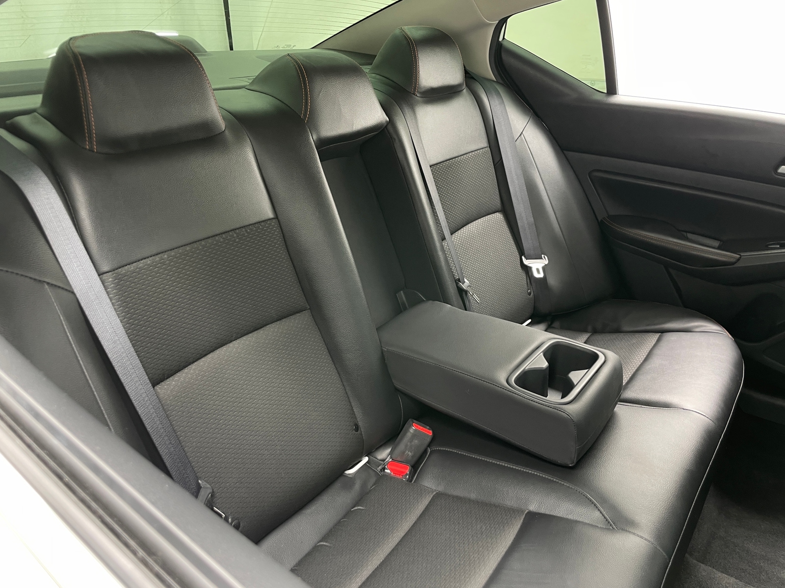 Thumbnail: 2022 Nissan Altima - 5