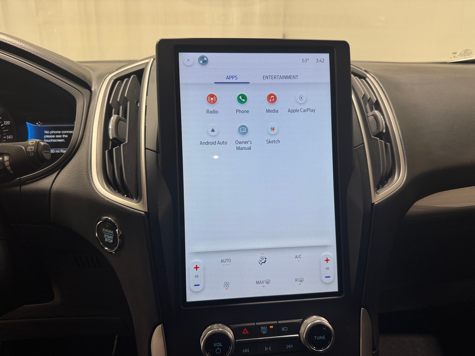 Thumbnail: 2022 Ford Edge - 4