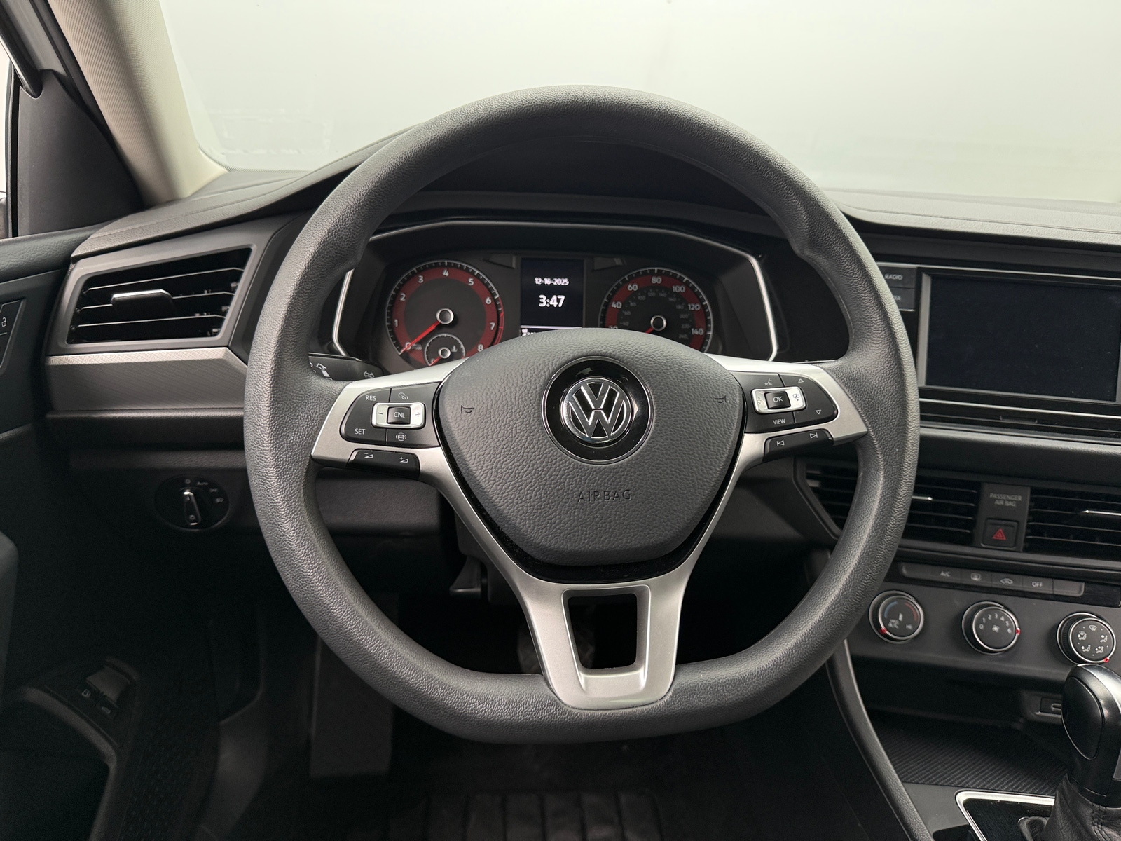 Thumbnail: 2021 Volkswagen Jetta - 5