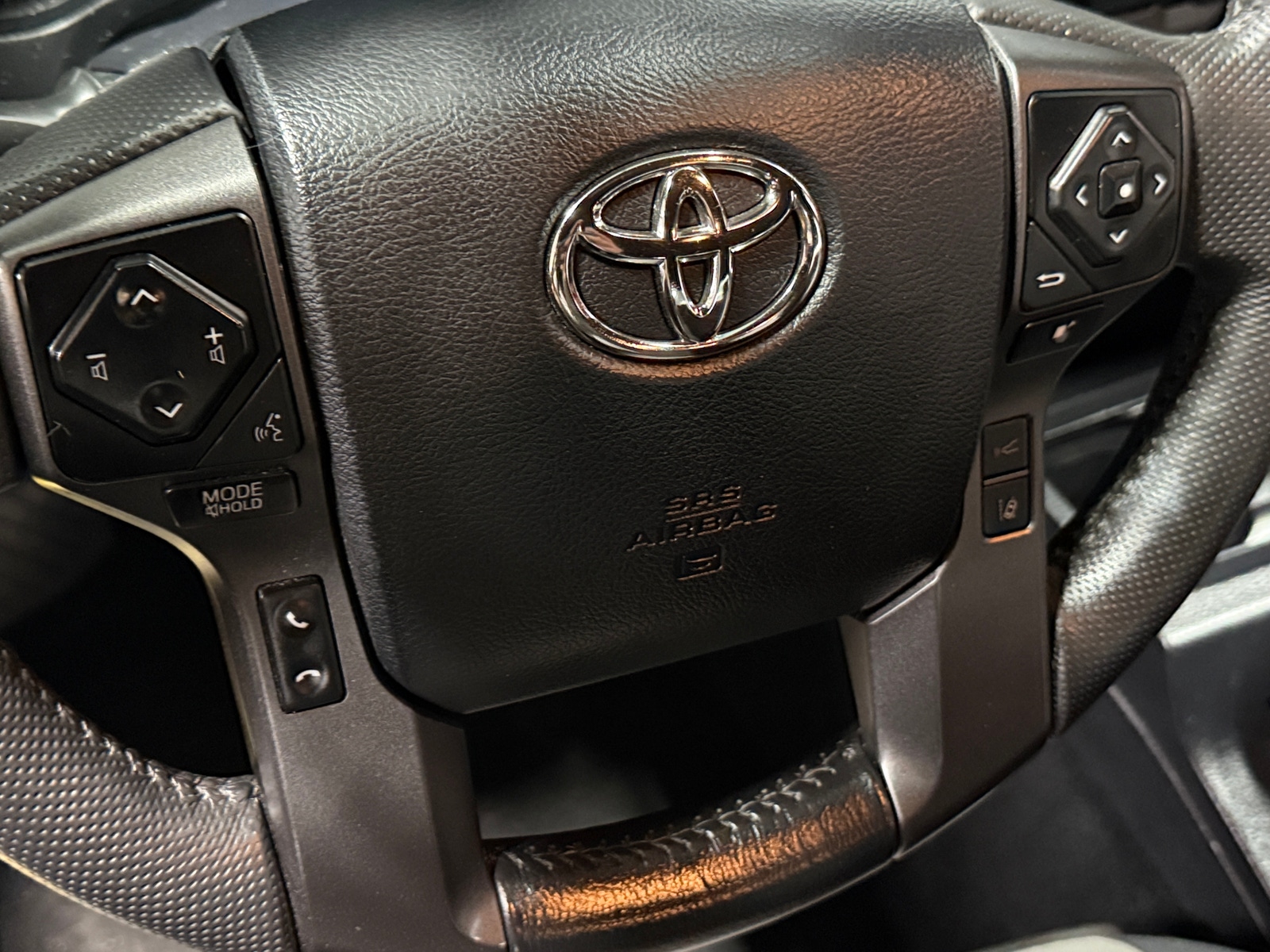 Thumbnail: 2023 Toyota Tacoma - 5