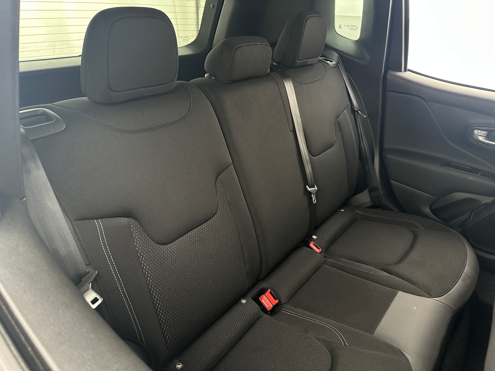 Thumbnail: 2023 Jeep Renegade - 6