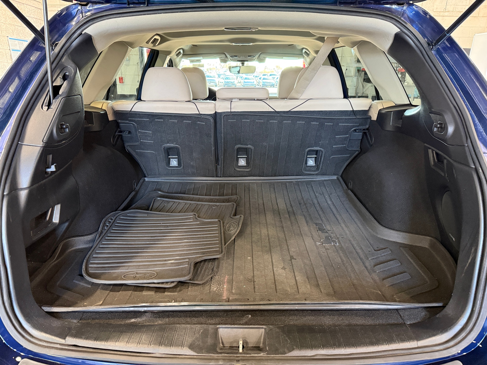 Thumbnail: 2017 Subaru Outback - 6