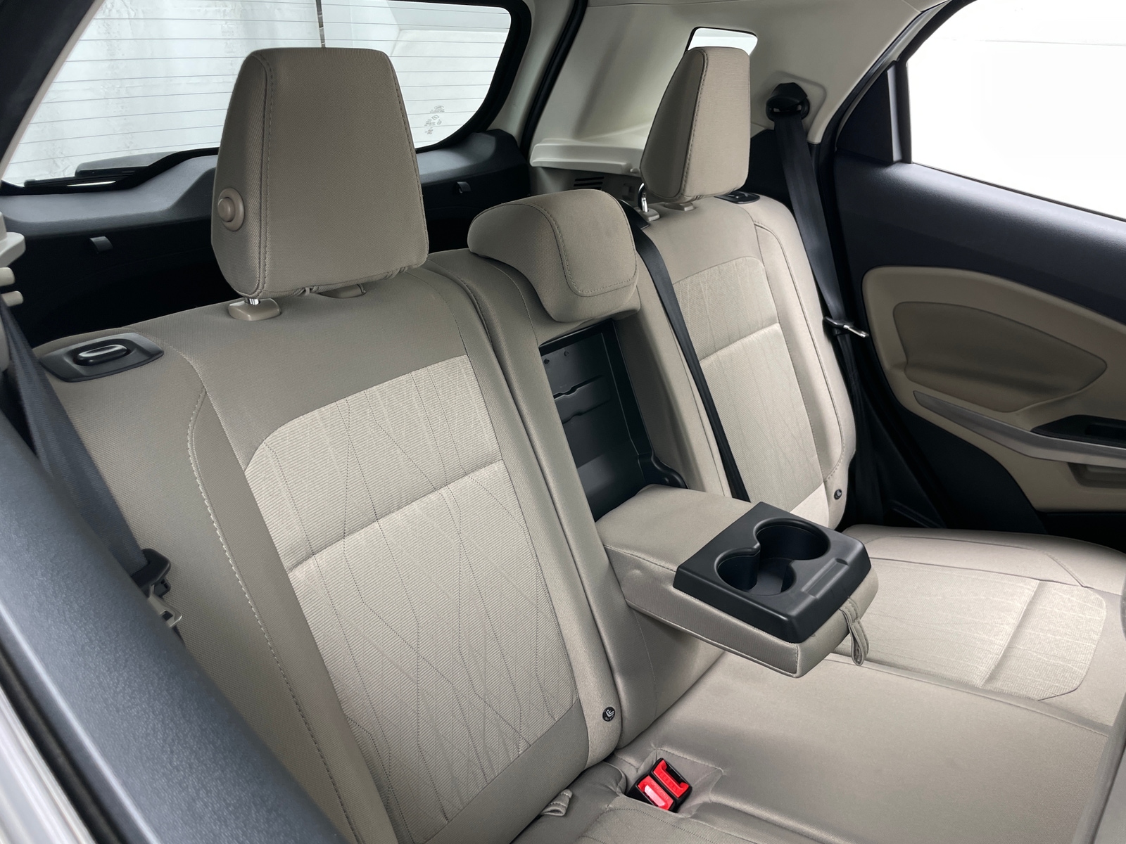 Thumbnail: 2021 Ford EcoSport - 6