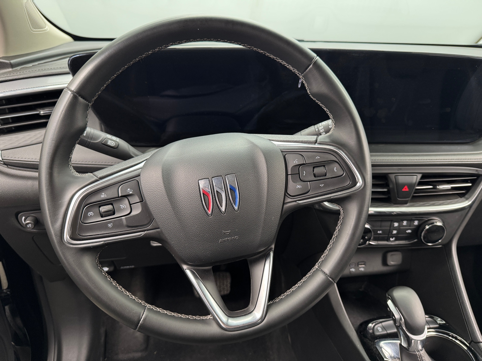 Thumbnail: 2025 Buick Encore GX - 5