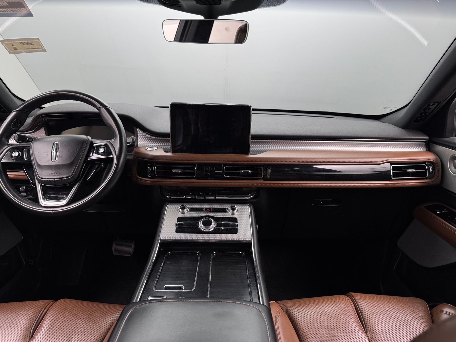 Thumbnail: 2020 Lincoln Aviator - 2