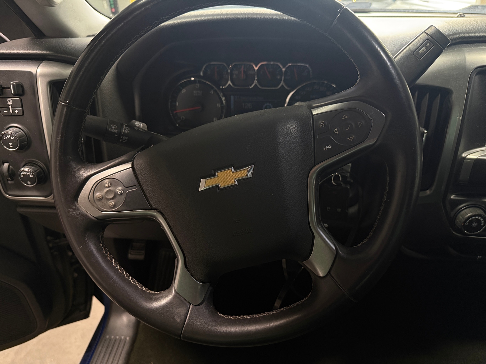 Thumbnail: 2017 Chevrolet Silverado 2500 - 5