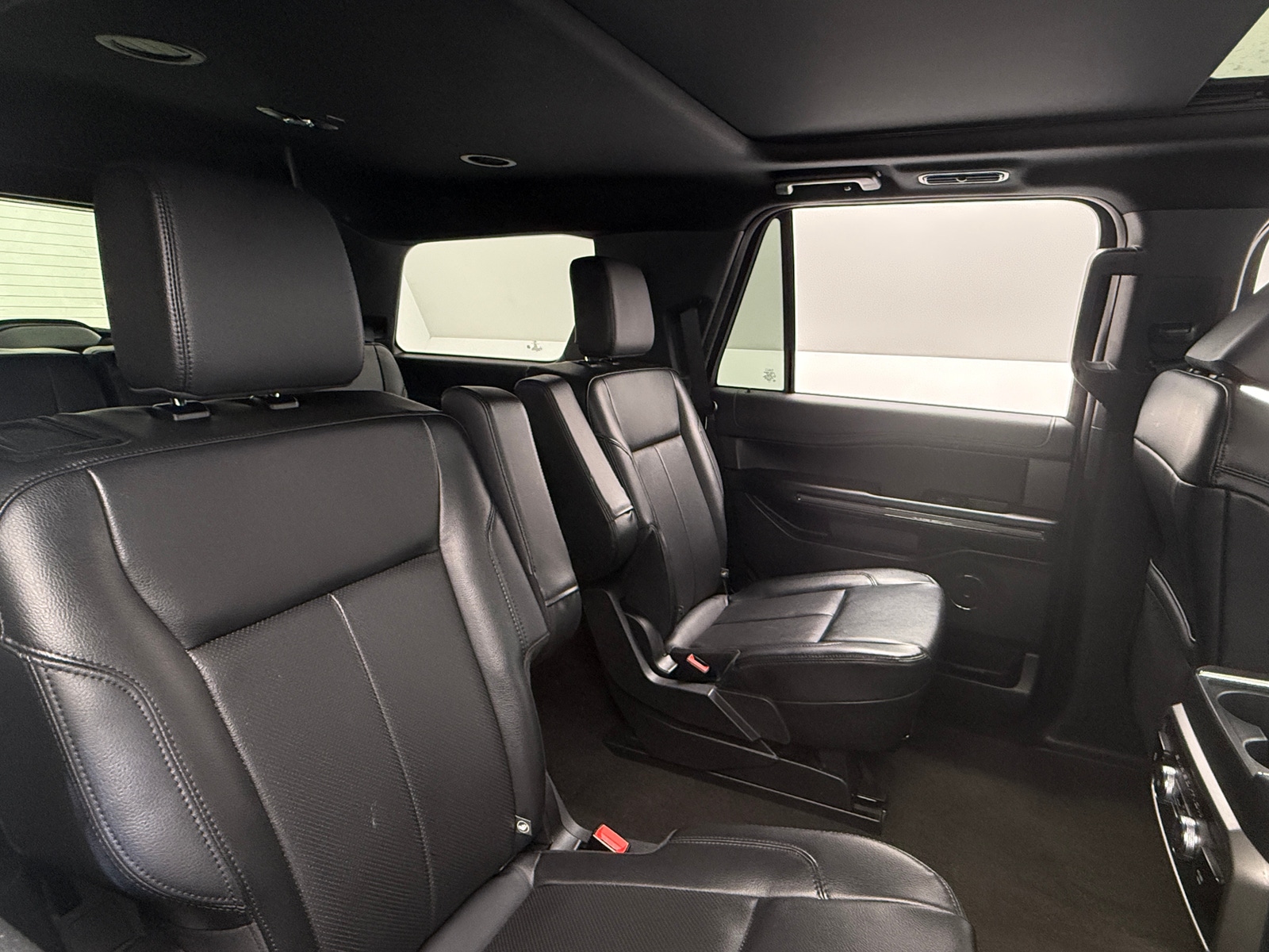 Thumbnail: 2021 Ford Expedition - 5