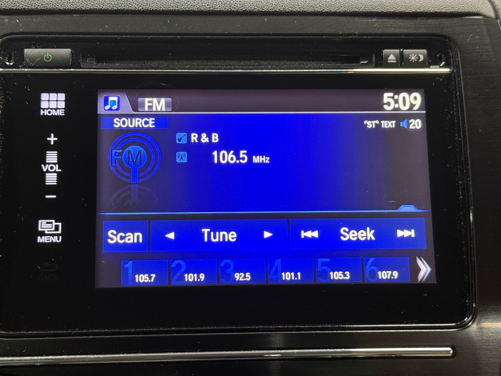 Thumbnail: 2015 Honda Civic - 4