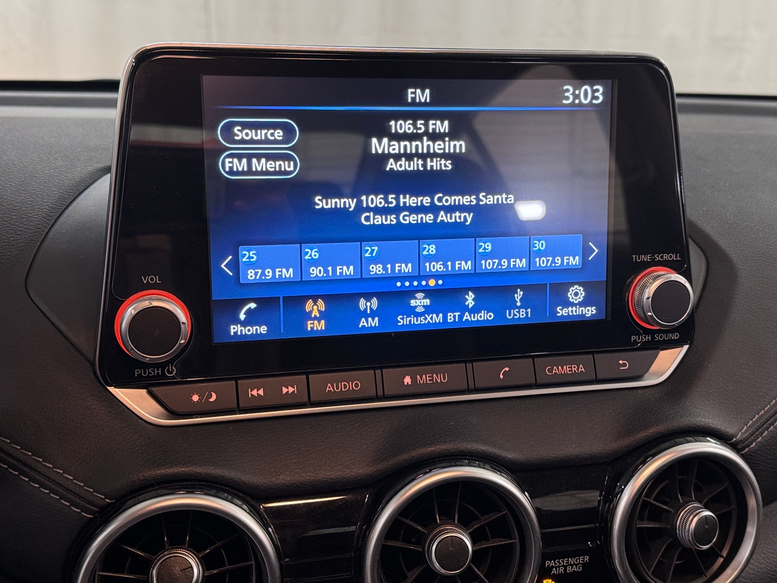 Thumbnail: 2022 Nissan Sentra - 4