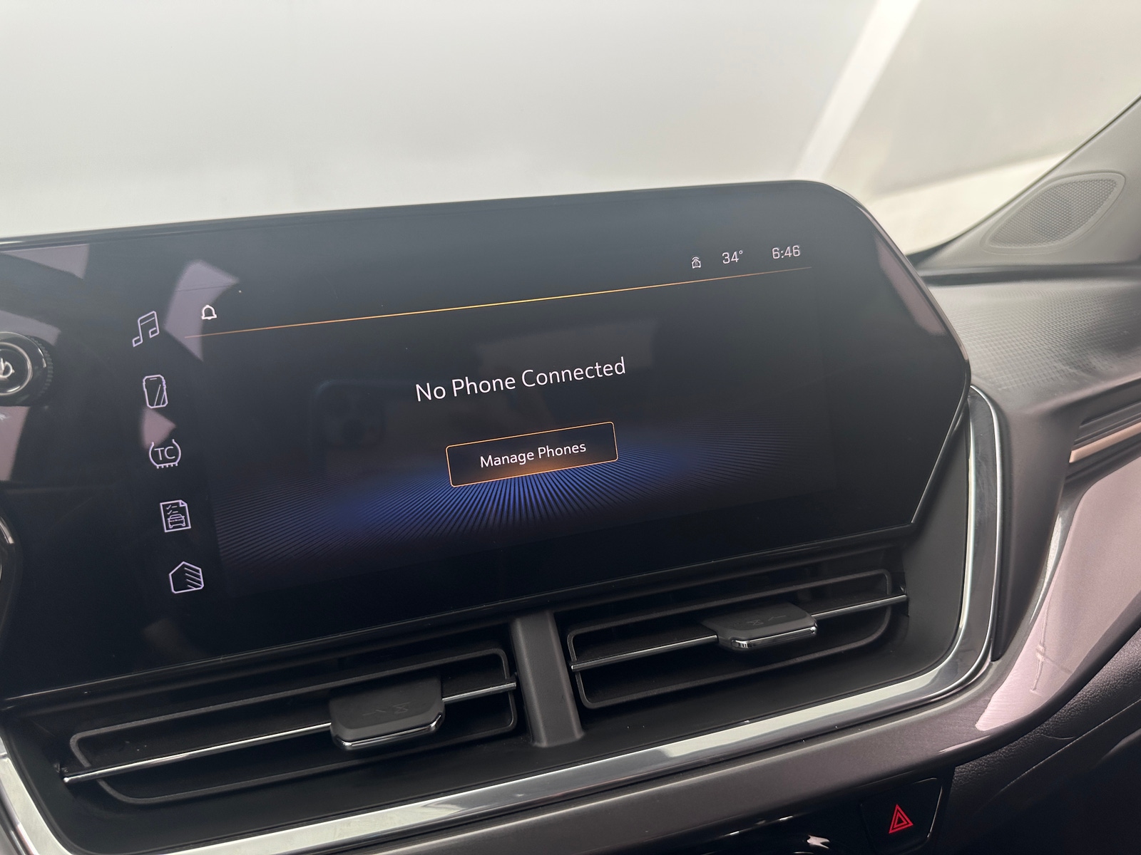 Thumbnail: 2025 Chevrolet Trax - 4