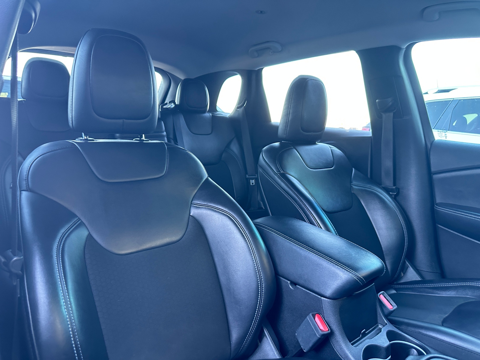 Thumbnail: 2019 Jeep Cherokee - 2