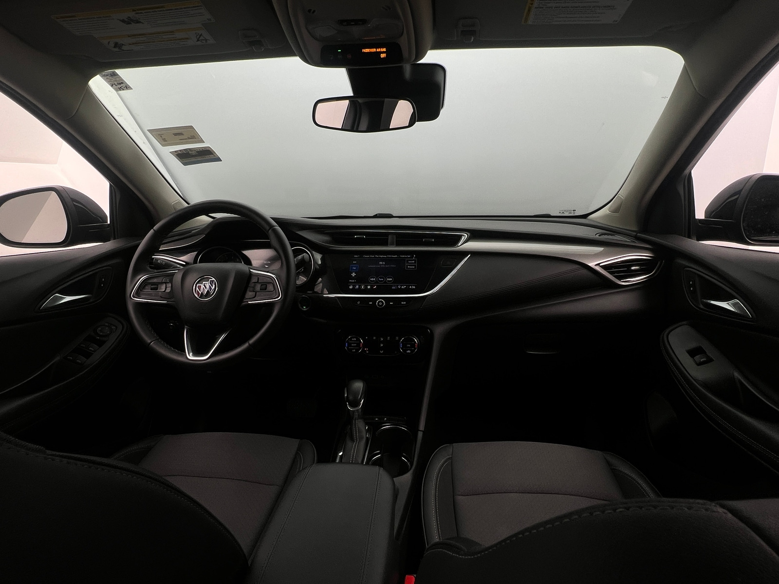 Thumbnail: 2022 Buick Encore GX - 2