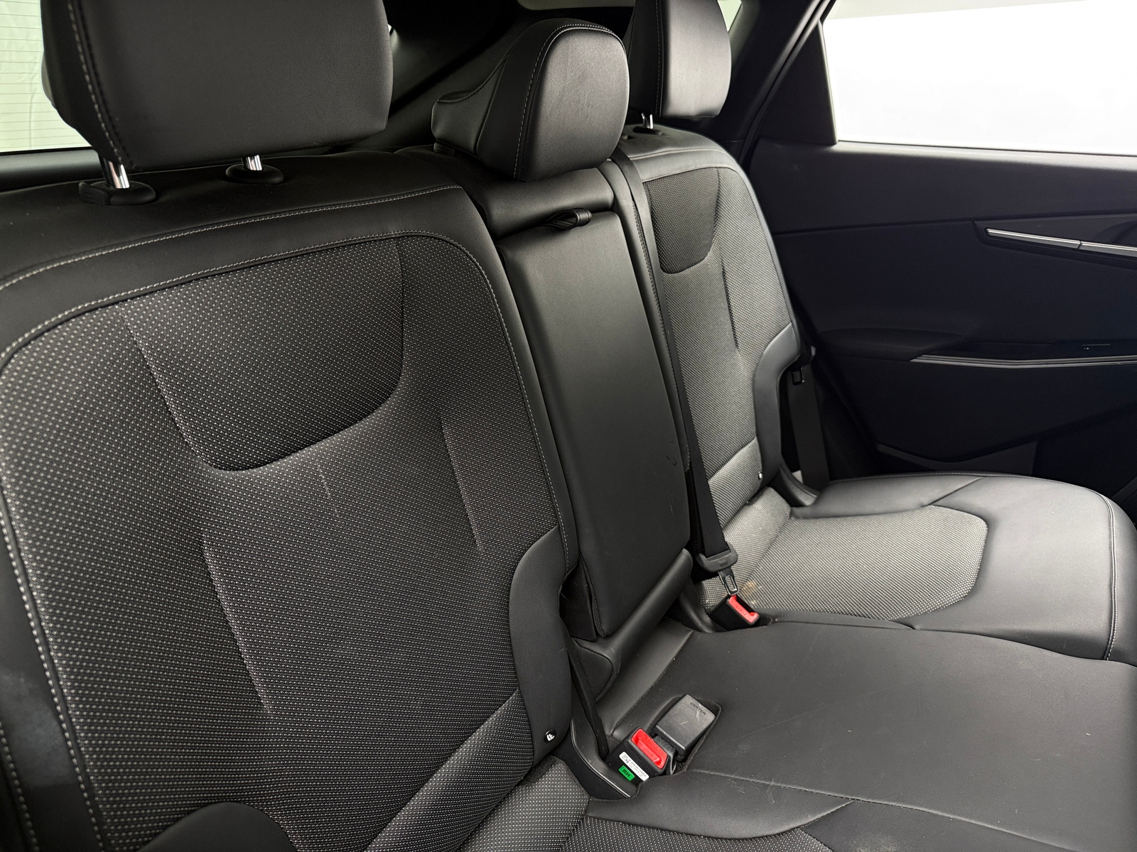 Thumbnail: 2024 Kia EV6 - 6