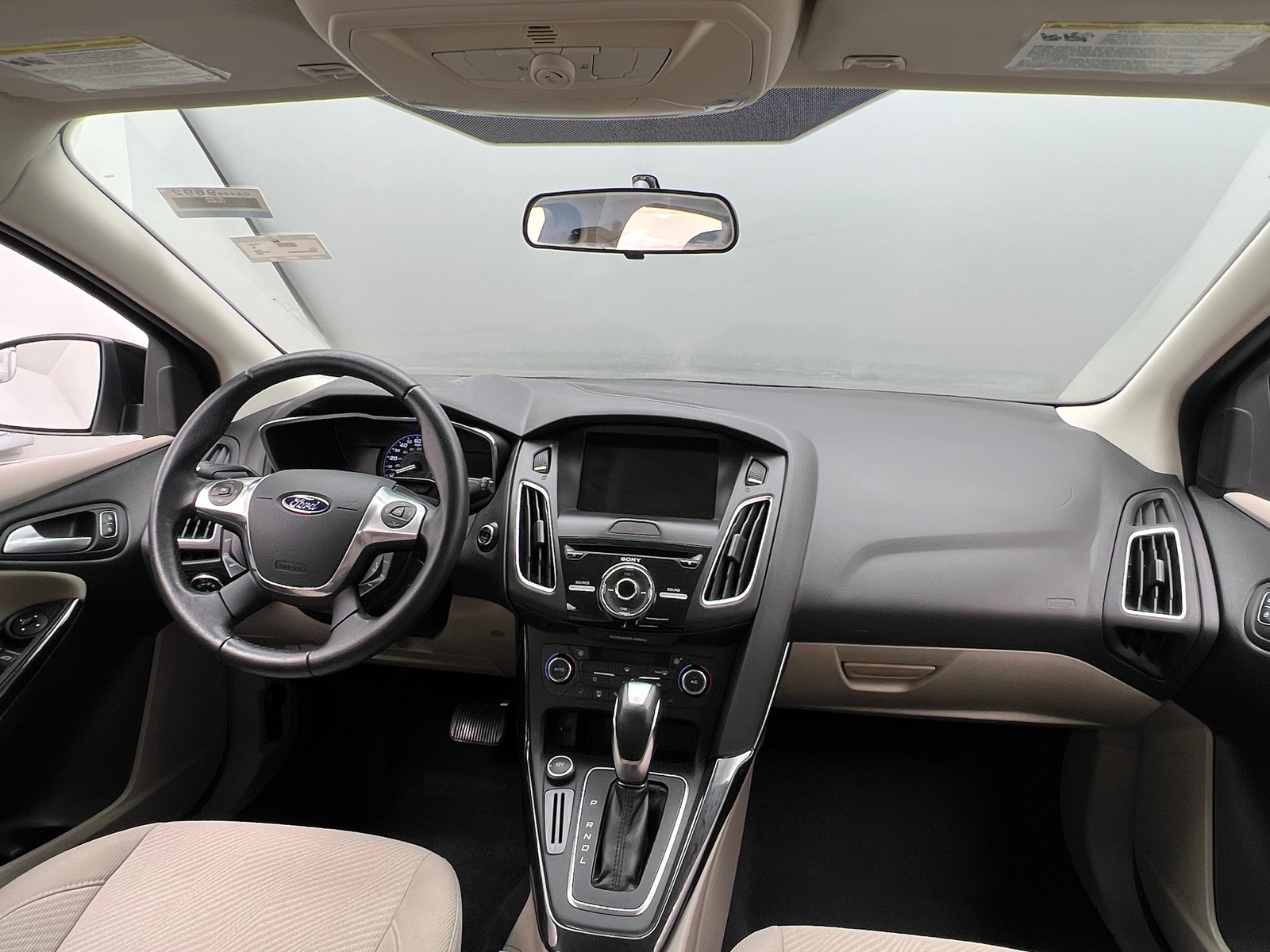 Thumbnail: 2016 Ford Focus - 3