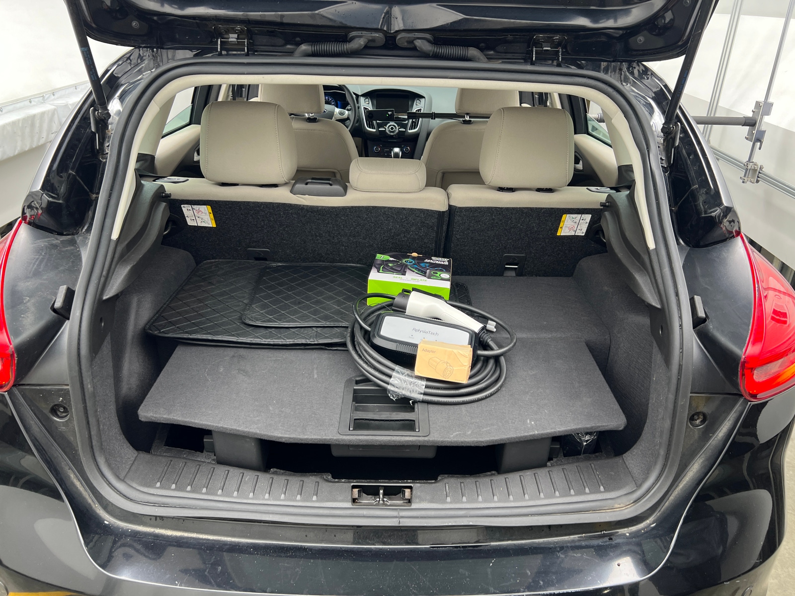 Thumbnail: 2016 Ford Focus - 7