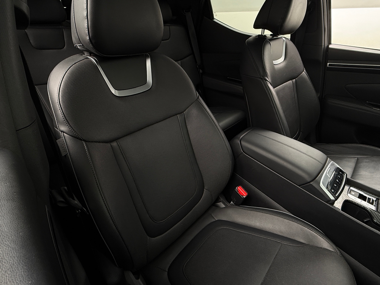 Thumbnail: 2022 Hyundai Santa Cruz - 2