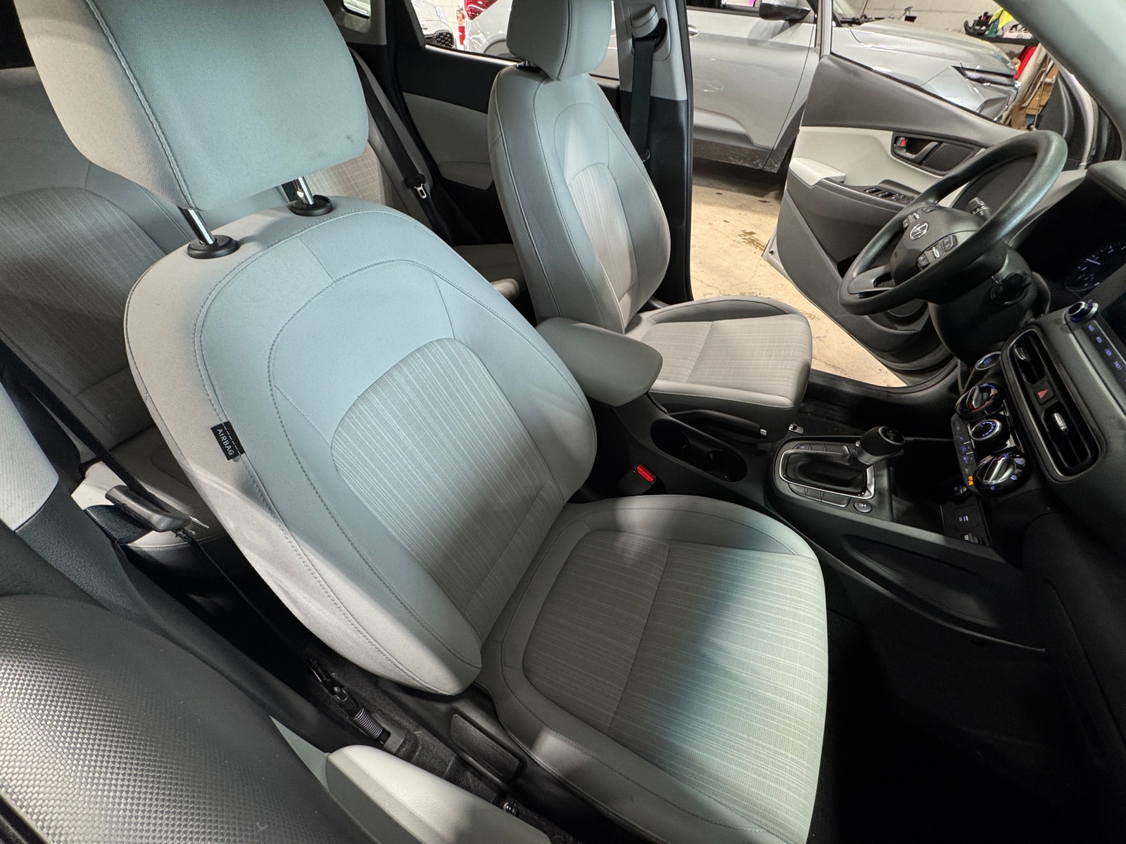 Thumbnail: 2023 Hyundai Kona - 2