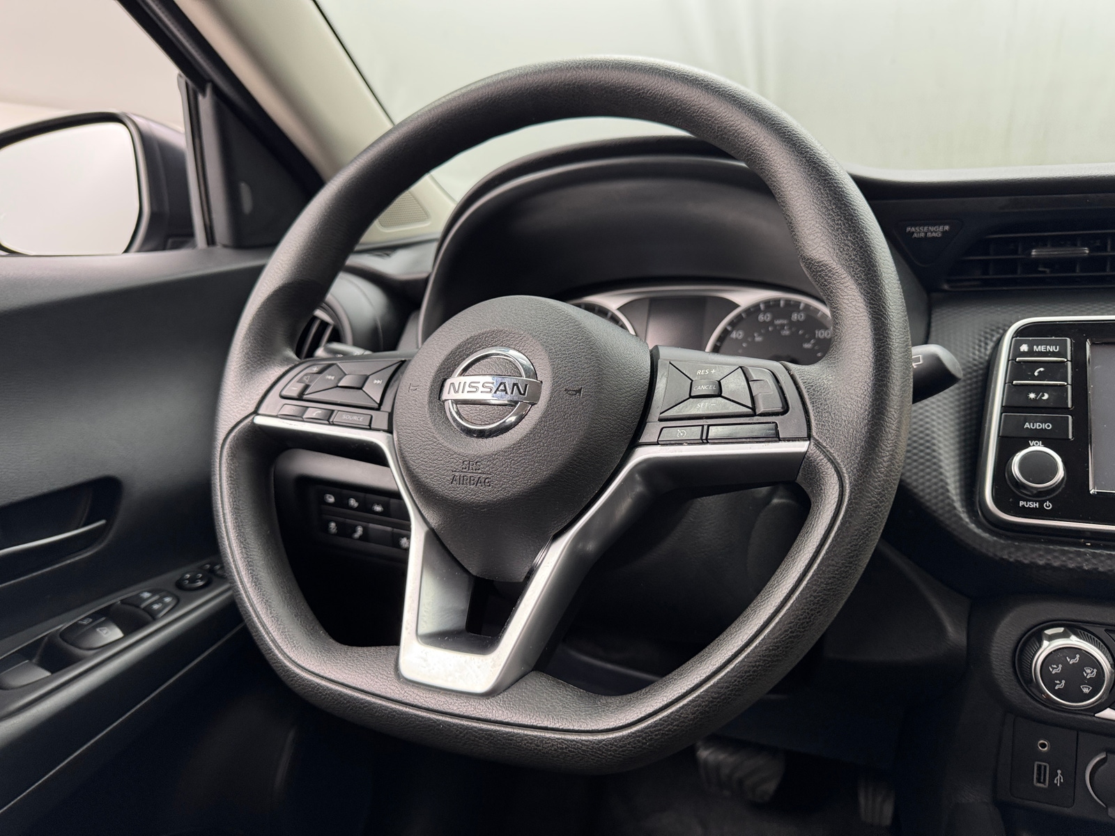 Thumbnail: 2021 Nissan Kicks - 5