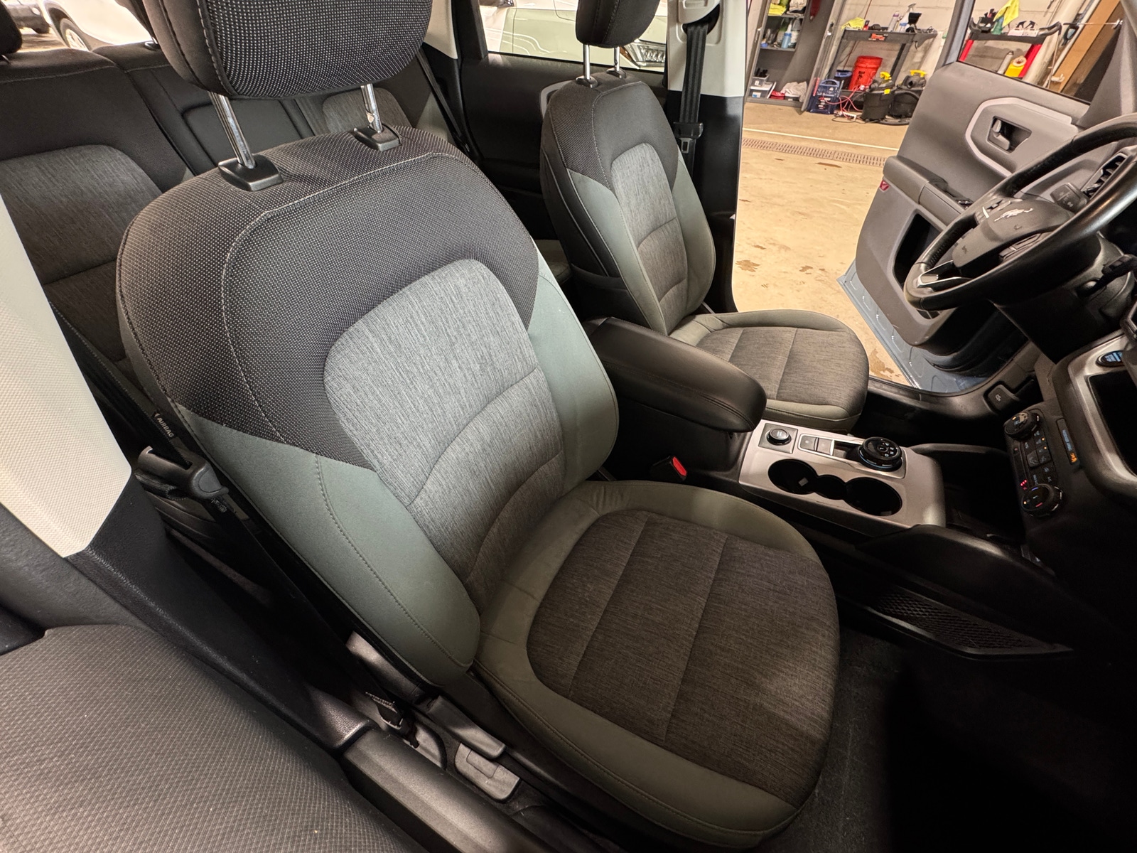 Thumbnail: 2022 Ford Bronco Sport - 2