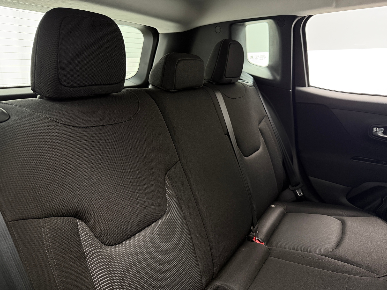 Thumbnail: 2020 Jeep Renegade - 6